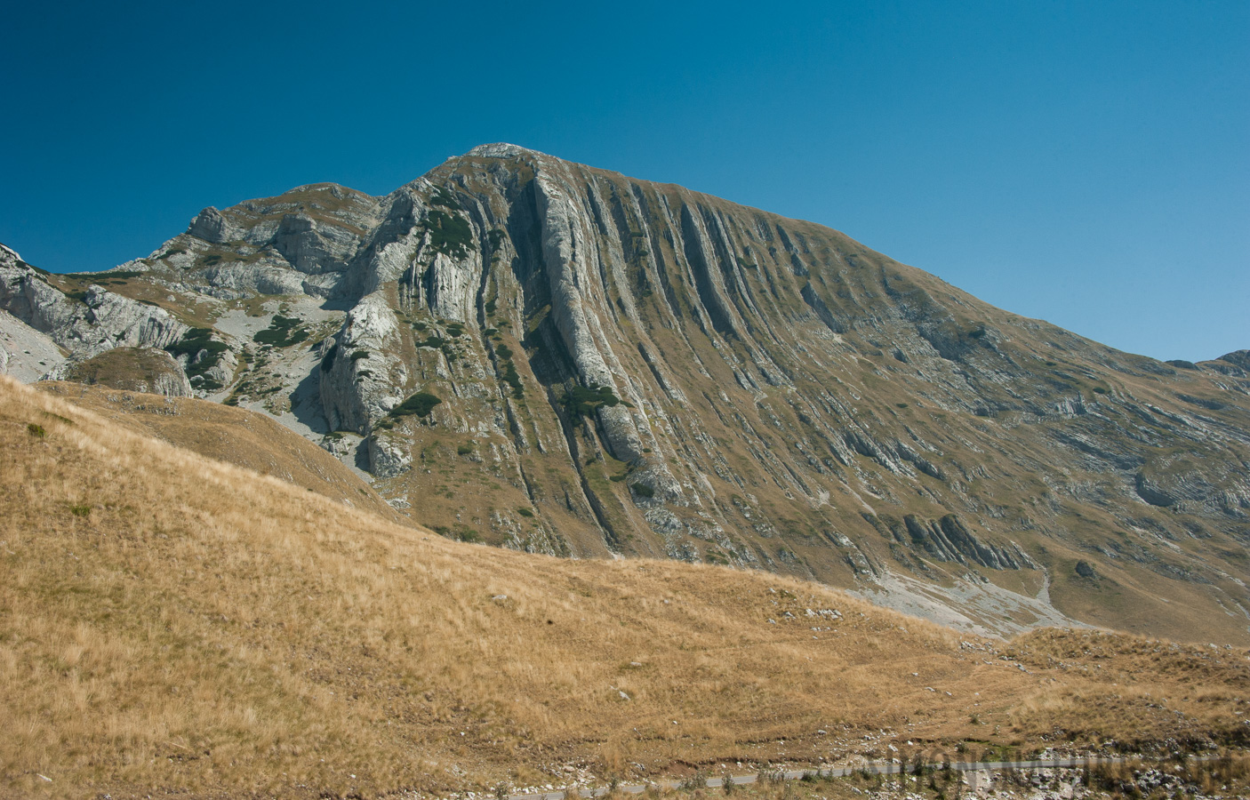 Montenegro - In der Region des Durmitormassivs [42 mm, 1/80 Sek. bei f / 20, ISO 400]